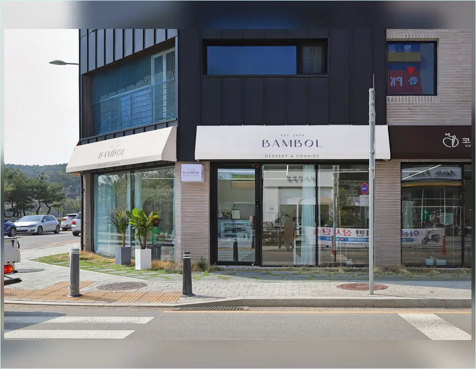 동대문 답십리동 스터디카페 인테리어 작업 전후 2